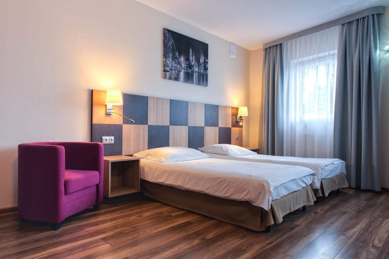 H6 Major Aparthotel Travel & Business, Free Parking Краків Екстер'єр фото